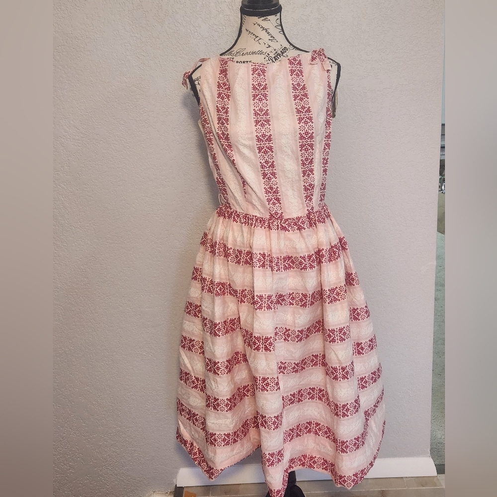 Vintage 1950s Red and White Patterned Sun Dress